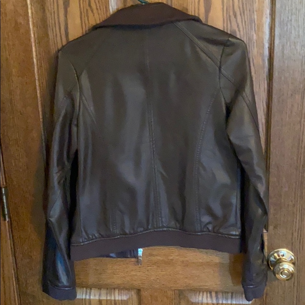 Jacket - Picture 3 of 3